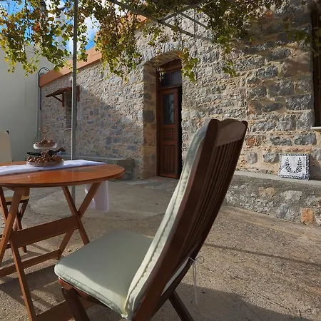 Greek House Дом отдыха