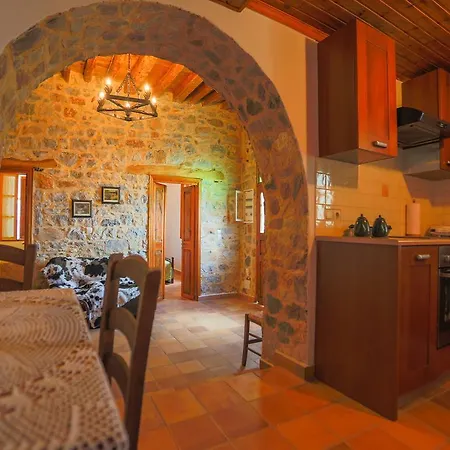 Greek House Дом отдыха